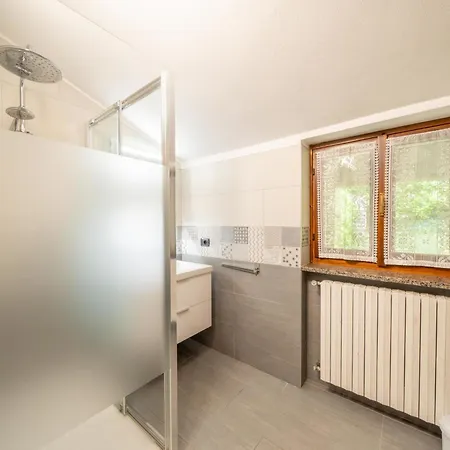 Tondo-2 By Interhome