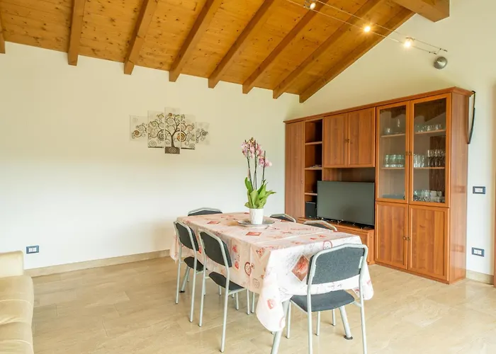 Apartment Tondo-2 By Interhome