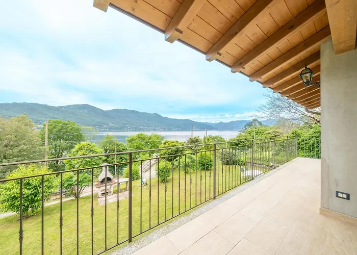 Tondo-2 By Interhome アパート Castelveccana